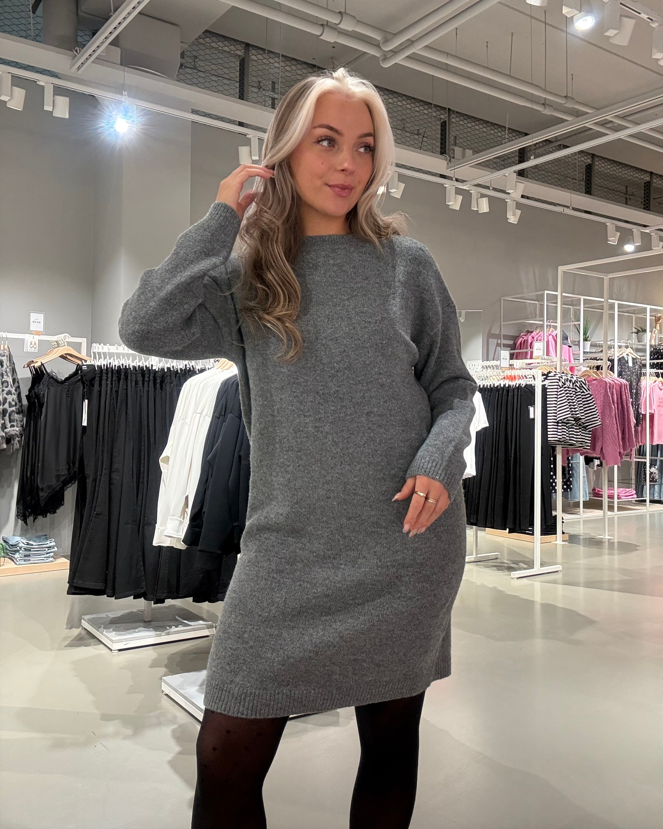 VILOVIRA Short Dress - Medium Grey Melange